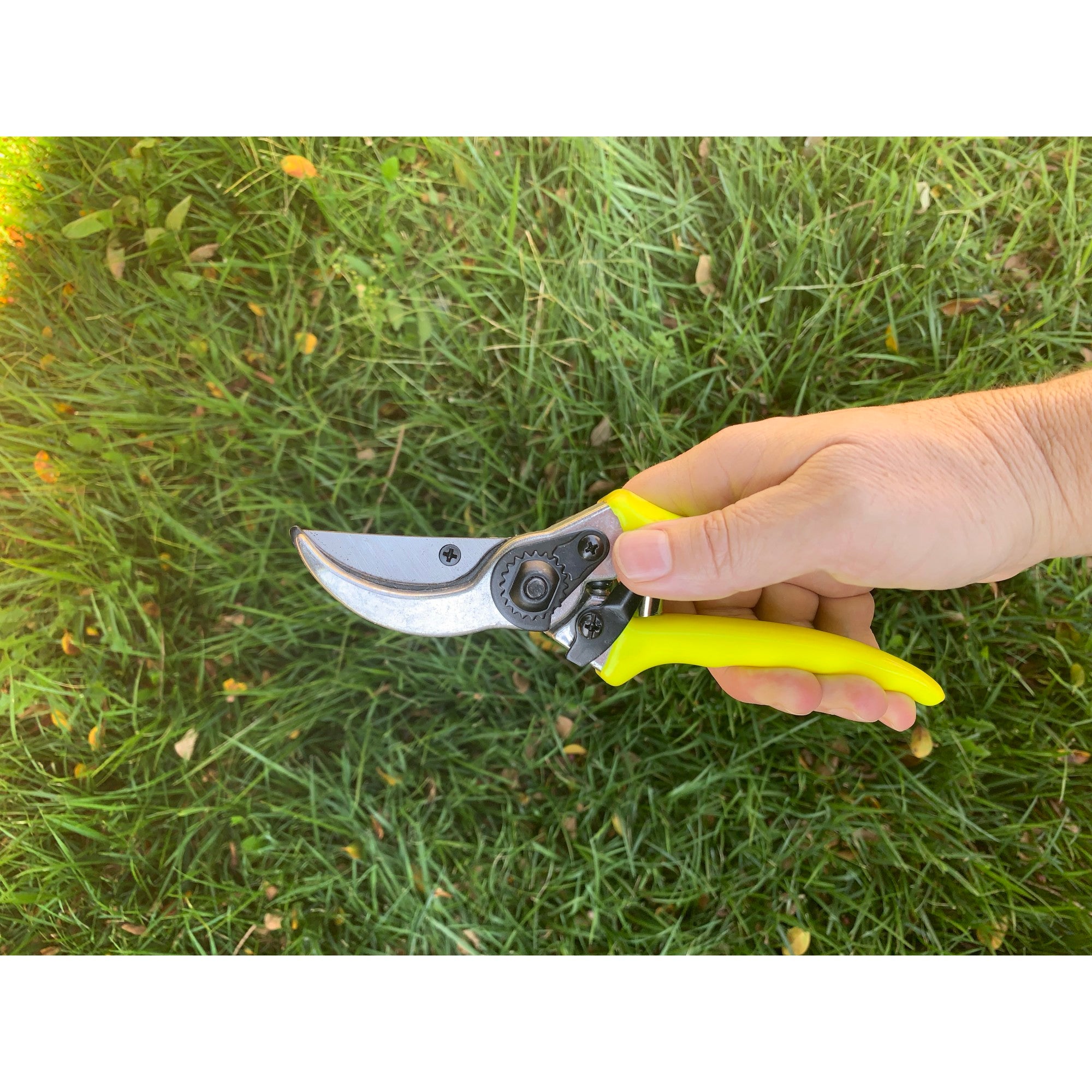 Florabrite™ Bypass Pruner, Neon Yellow, 1 in. Cut Capacity,