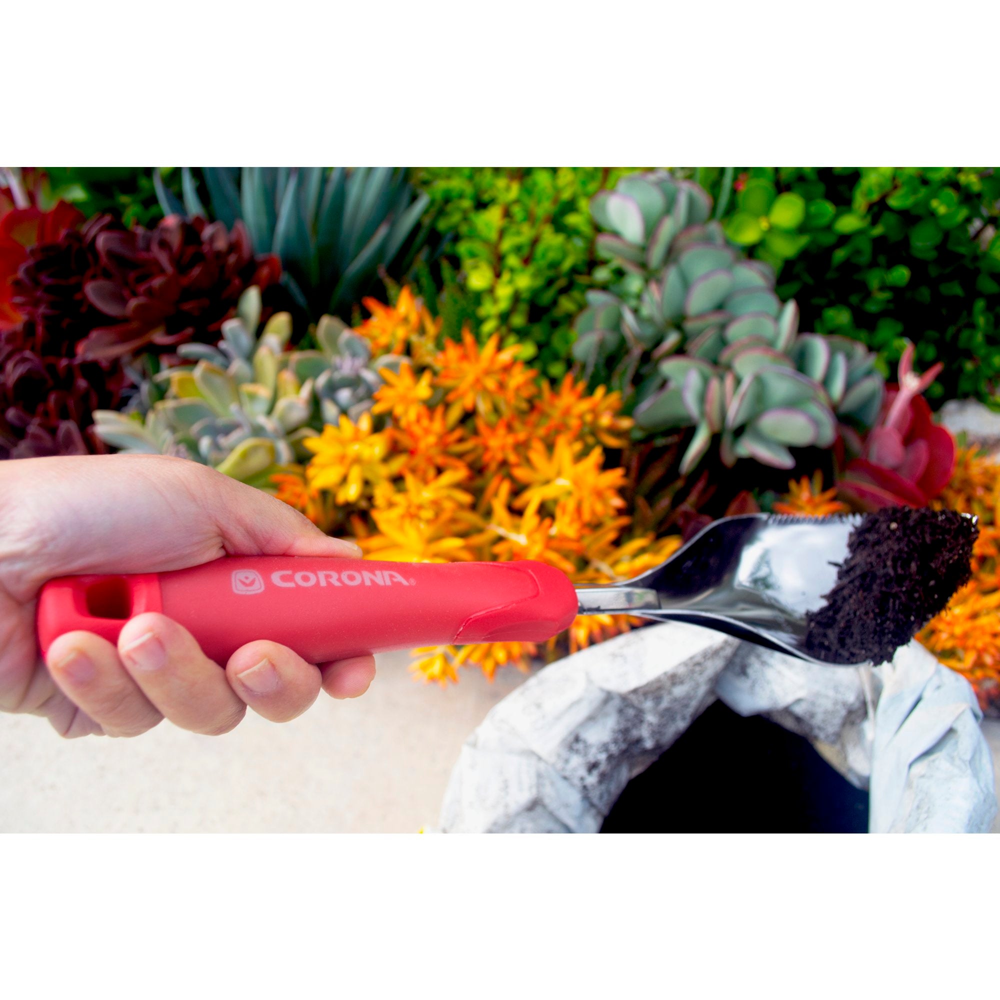 Multi-Scoop Garden Tool with ComfortGEL® Grip