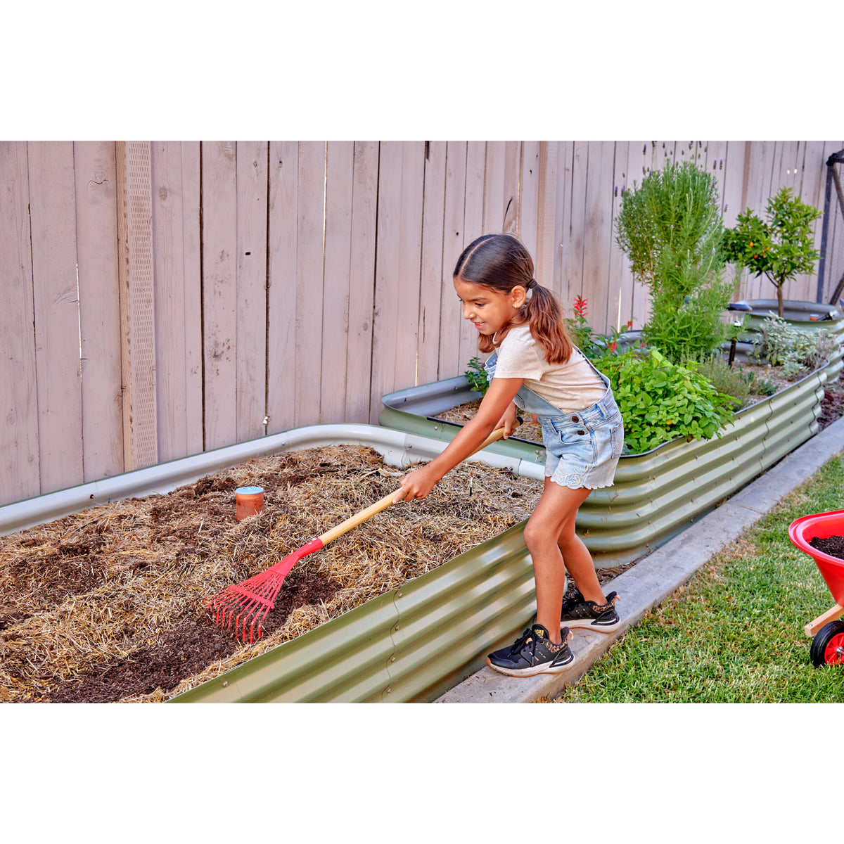Kids Long Handle Tool Rake | Corona Clipper Inc.