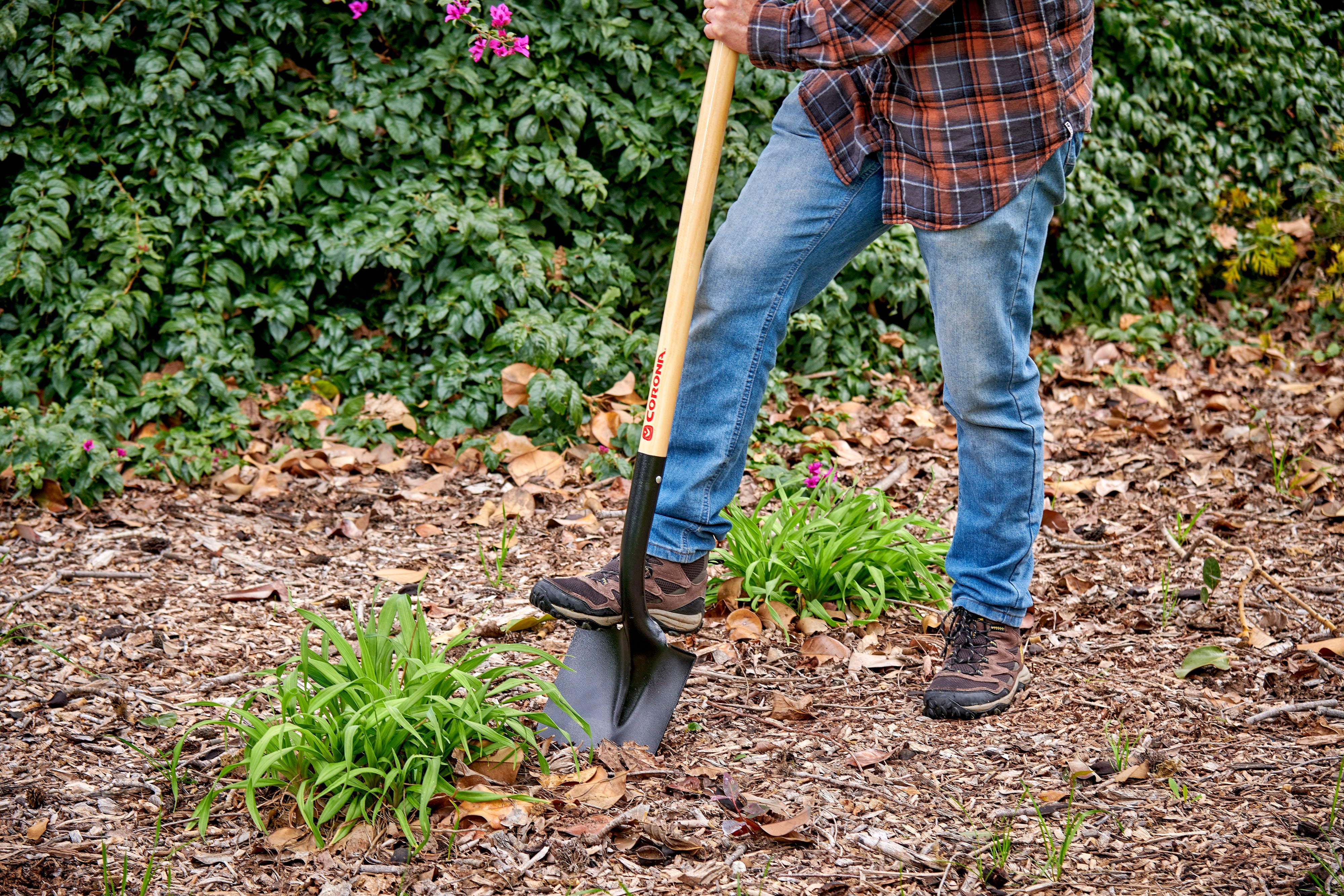 Round Point Shovel, 15-Gauge, 12. in Head, 48 in. Wood Handle