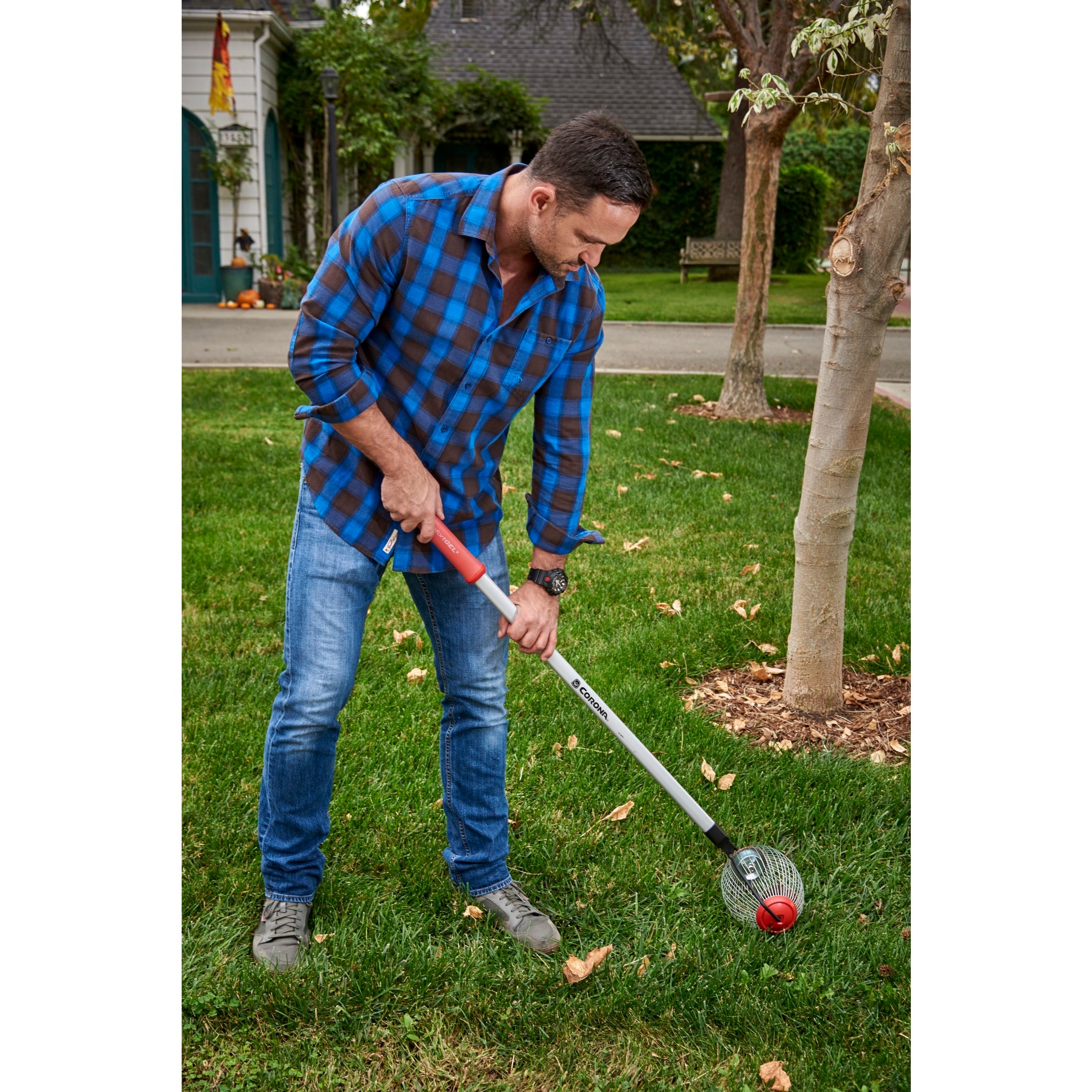 QuickCOLLECTOR® with ComfortGEL® Grip | Corona Clipper Inc.