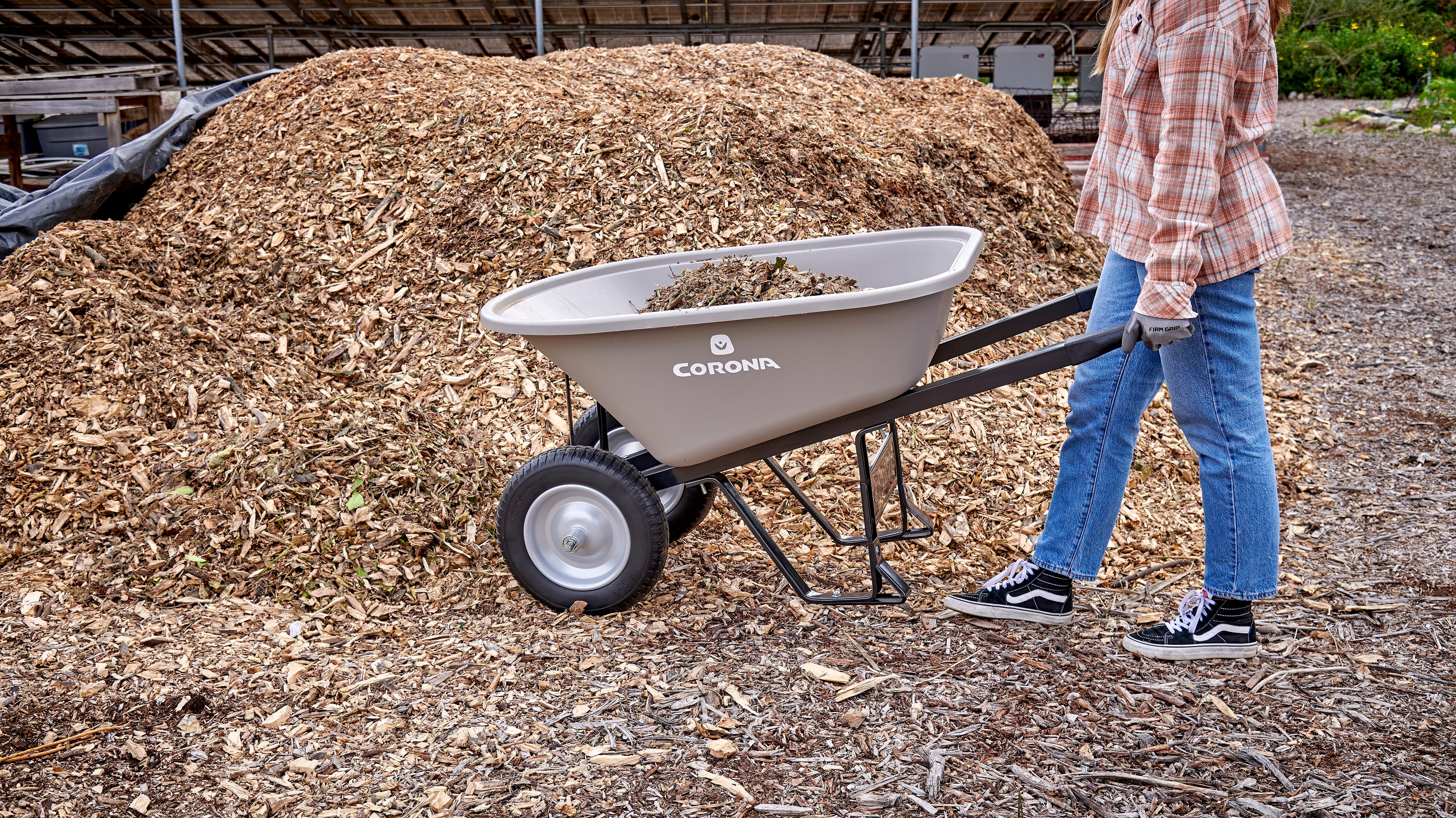 6 Cu. Ft. Poly Wheelbarrow, Steel Handles, Dual Wheel Flat Free Tires