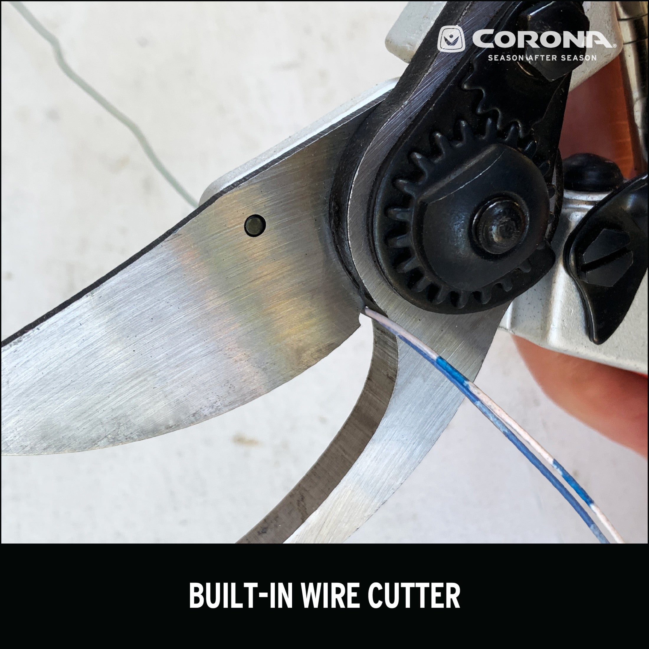 Aluminum Angled Bypass Pruner, 1 in. Cut Capacity