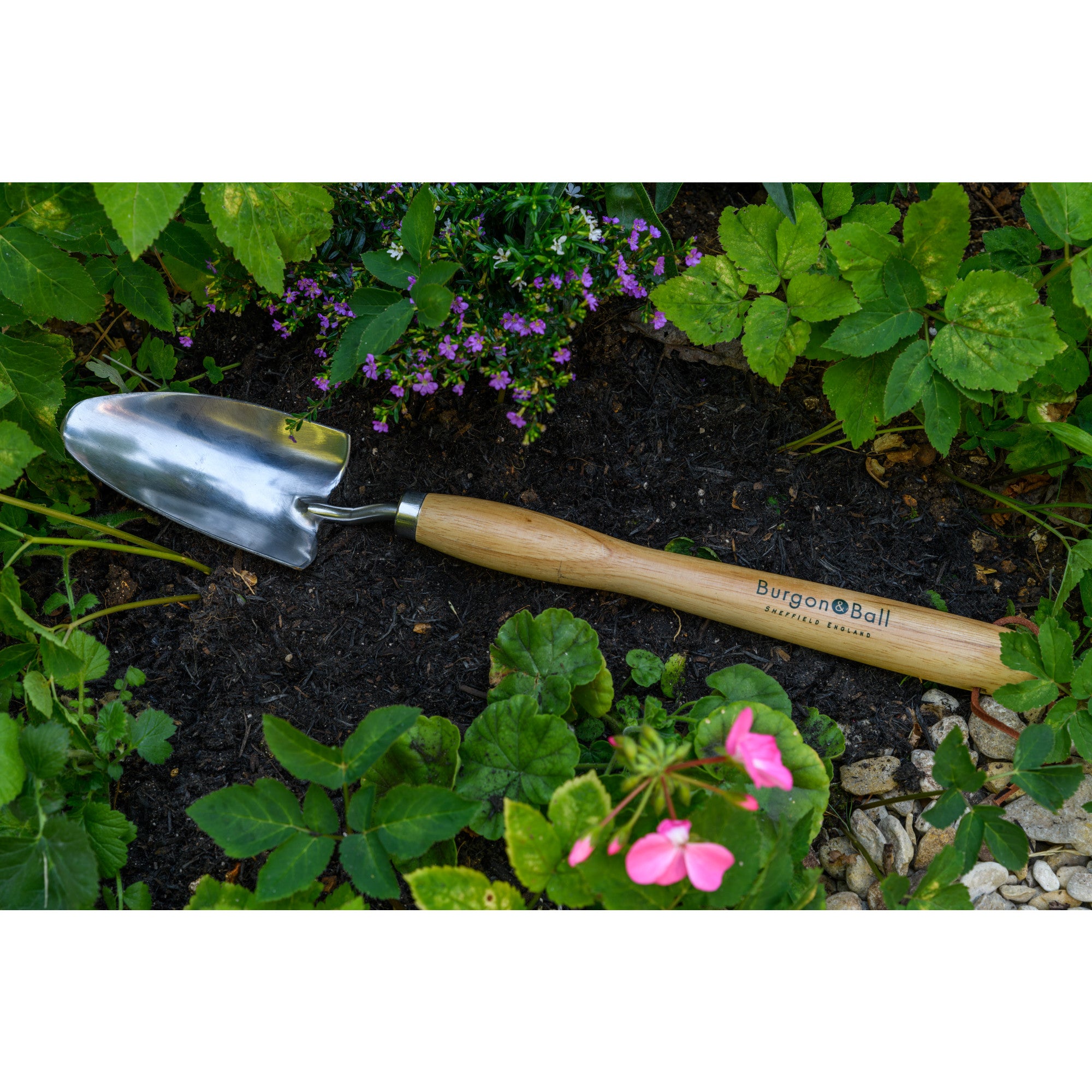 Mid-Handled Stainless Steel Trowel, Wood Grip, RHS Endorsed