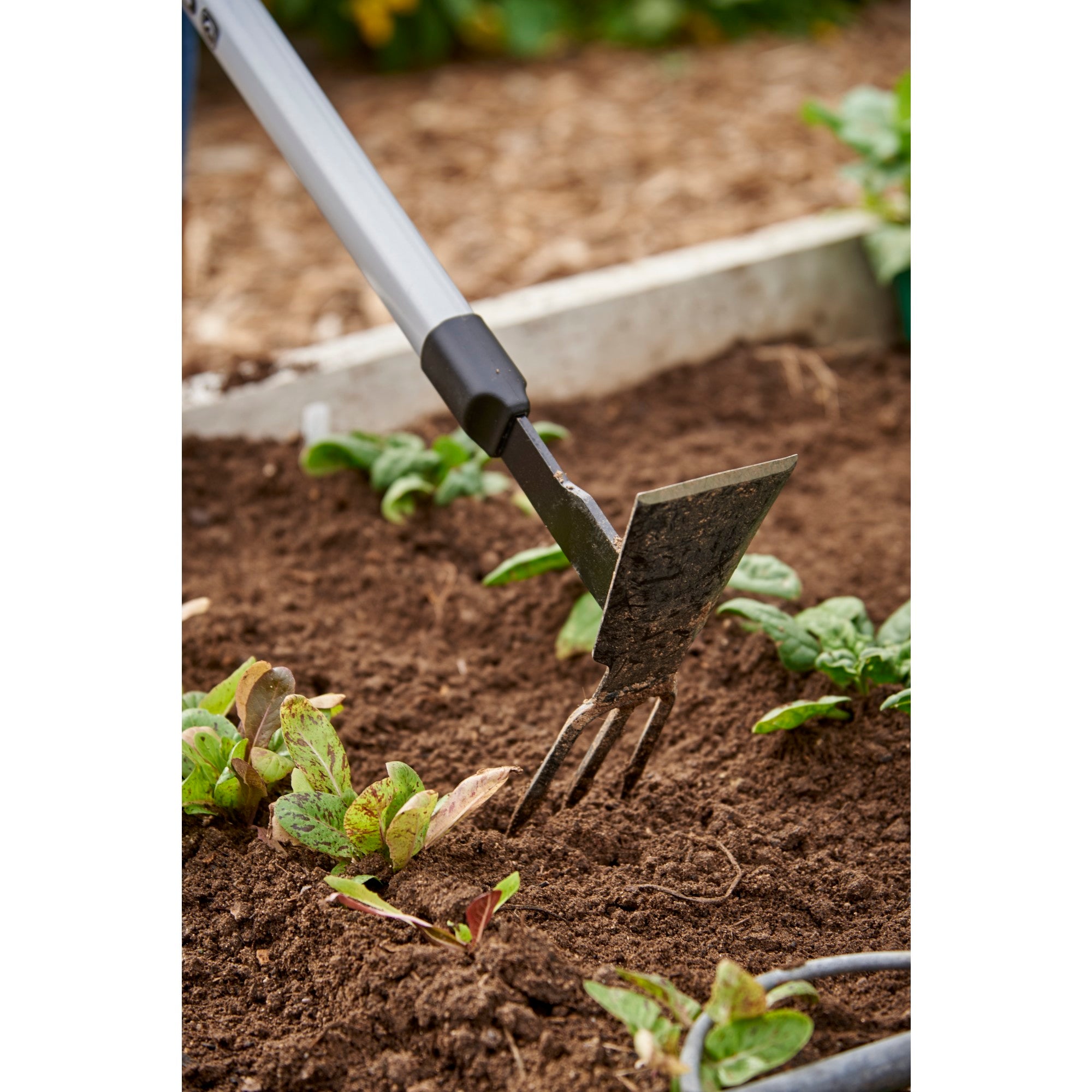 Extended Reach Hoe/Cultivator with ComfortGEL® Grip