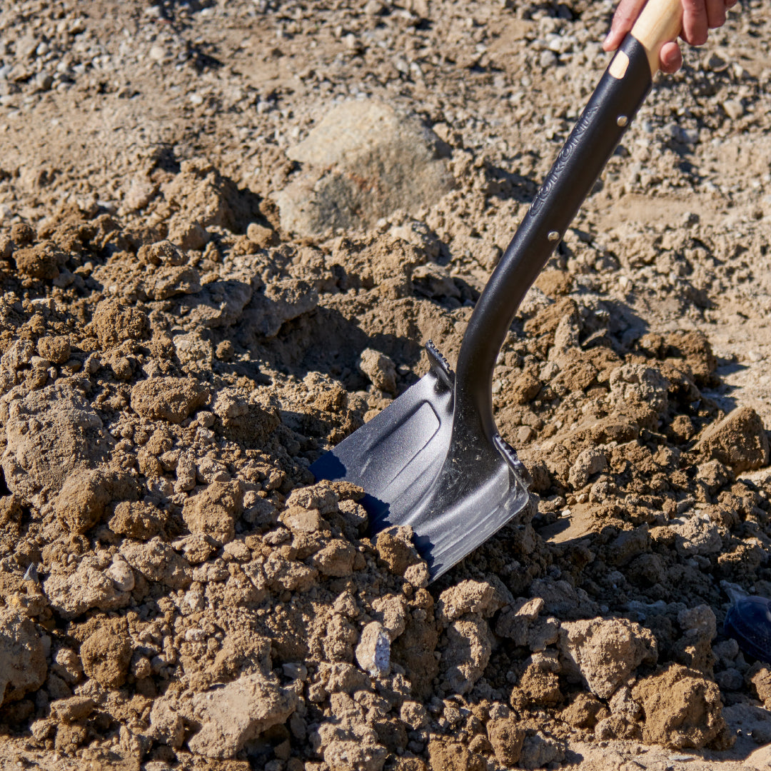 <p><strong>Featured Tool:</strong><em> Boron Steel 14 Gauge Round Point Shovel, Hardwood Handle</em></p>