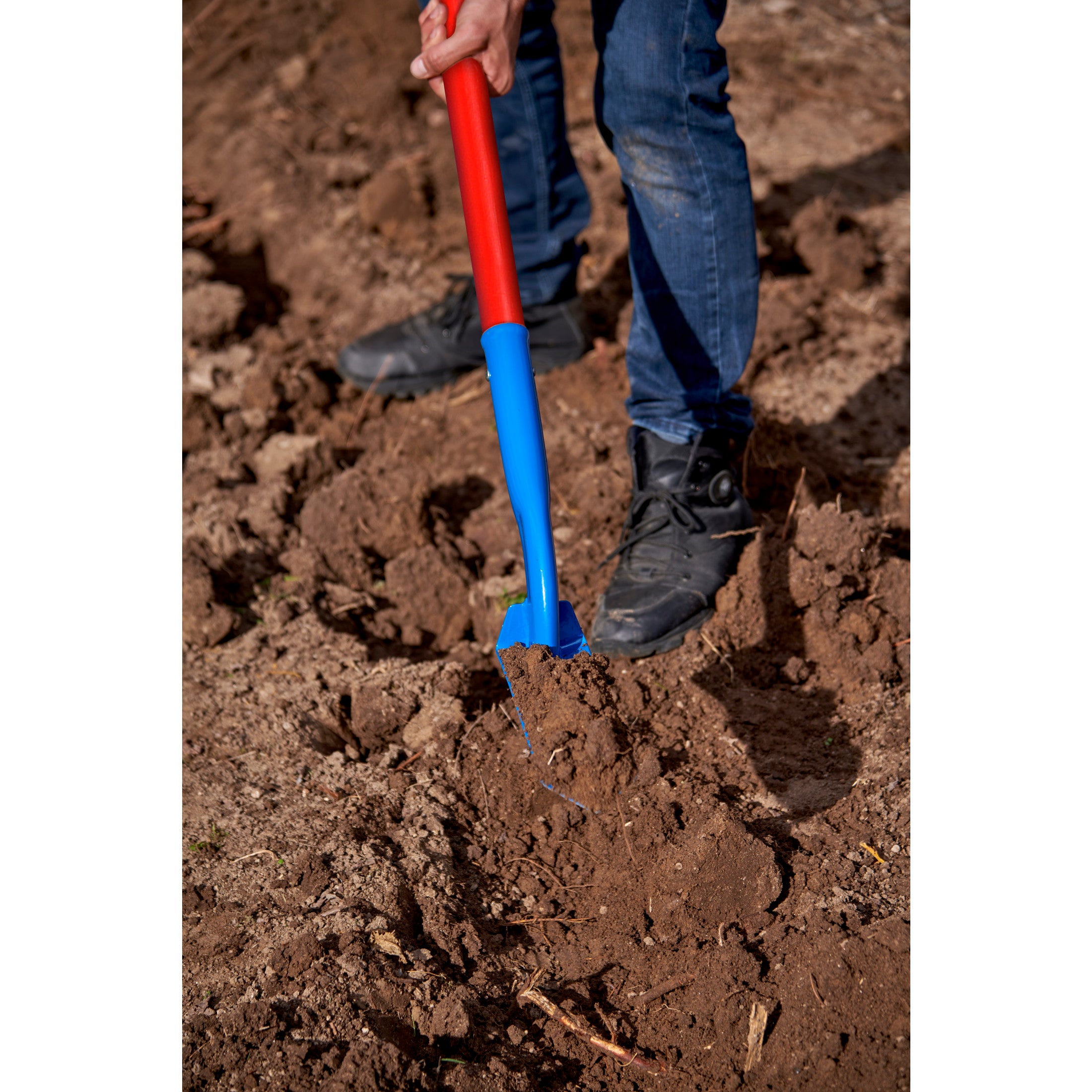 Trench Shovel, 28 Degree, 3 in. Head, Solid Core Fiberglass Handle