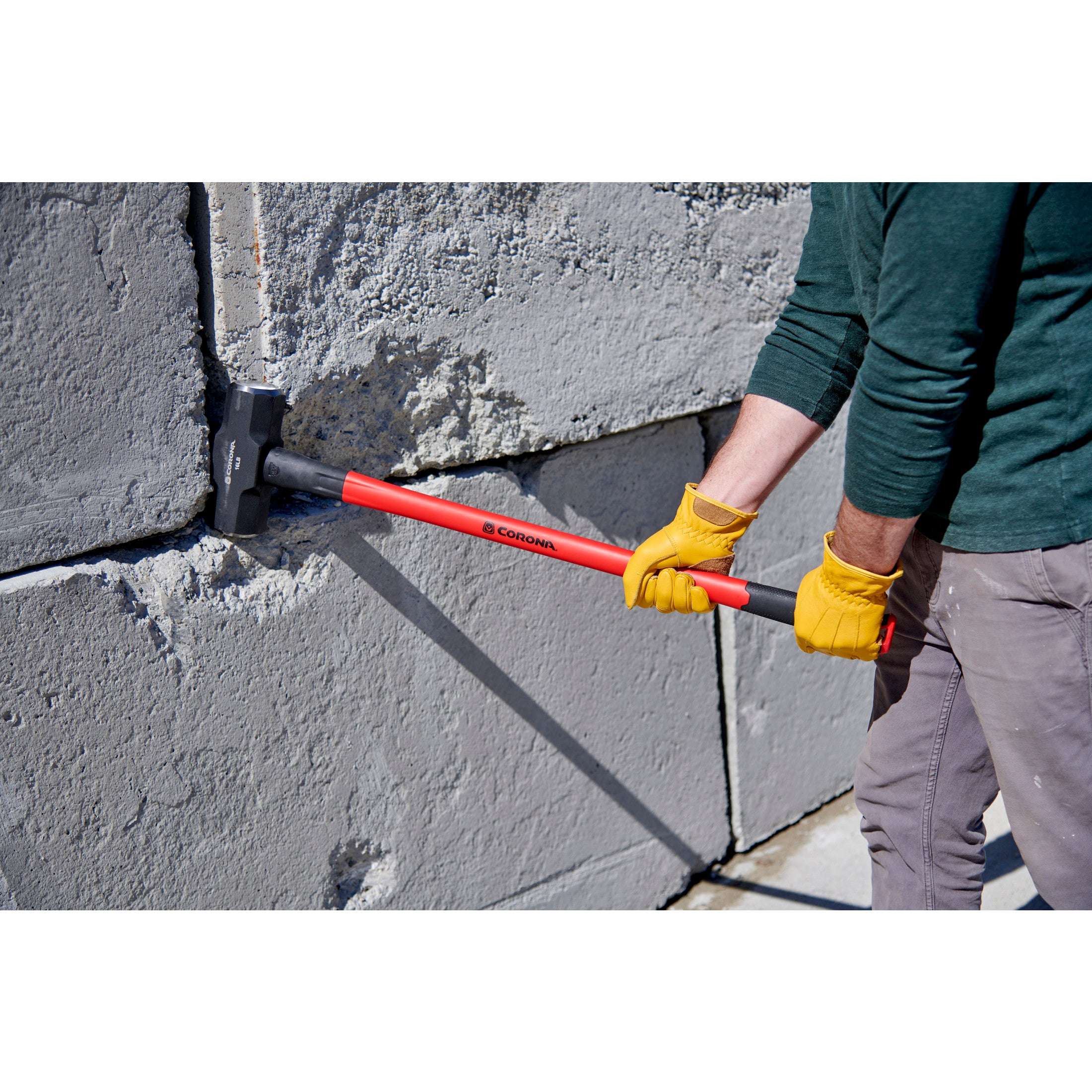 Sledge Hammer, 16 lb. Head, 36 in. Solid-Core Fiberglass Handle