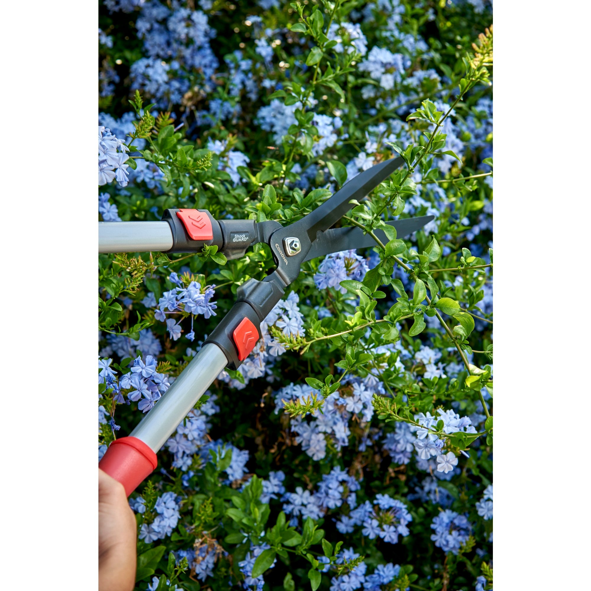 Extendable Hedge Shears with ComfortGEL® Grip, 8 in. Blades, 17 in Handles