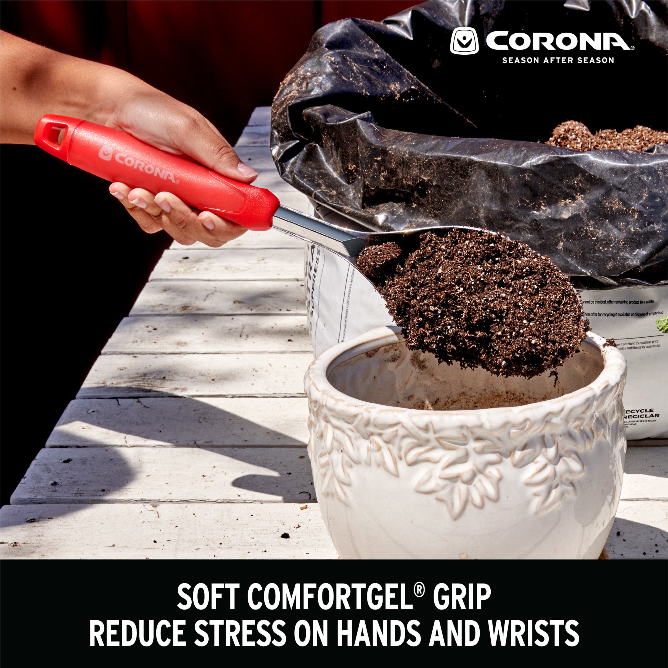 Multi-Scoop Garden Tool with ComfortGEL® Grip