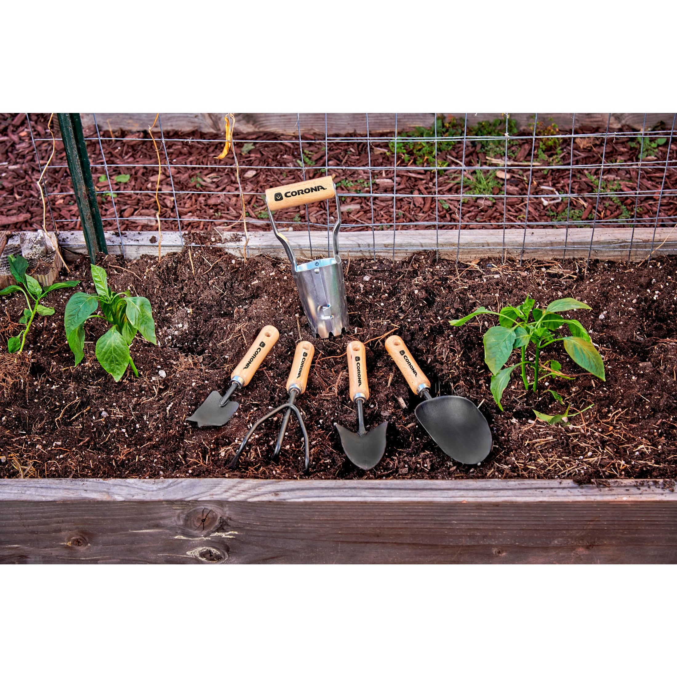 replacement wooden handle for garden trowel 3-Pc. Wood Handle Garden Tools