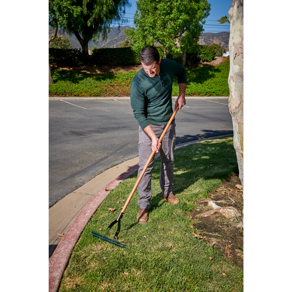 Clipper Raking Thatching Rake, 16 in. Head, Wood Handle | Corona Clipper Inc.