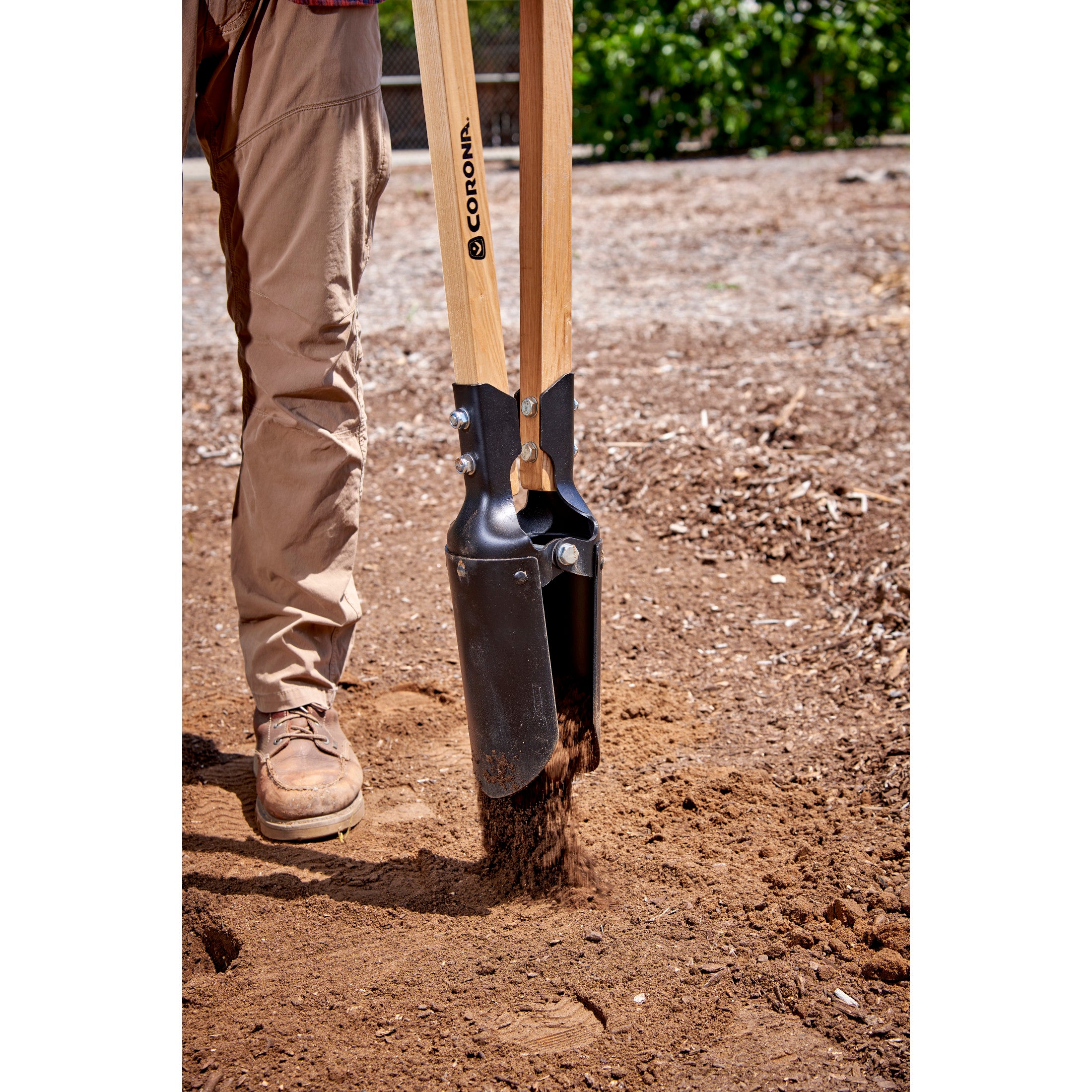 Hercules Post Hole Digger, 11-Gauge Steel, Hardwood Handles