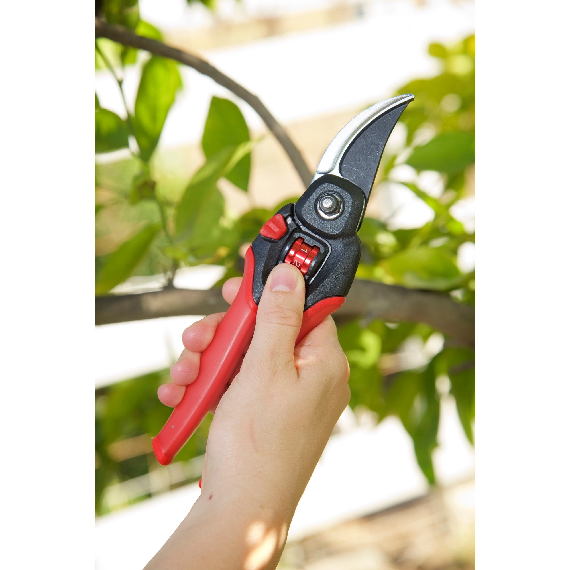 FlexDIAL Bypass Pruner, 3/4 in. Cut Capacity