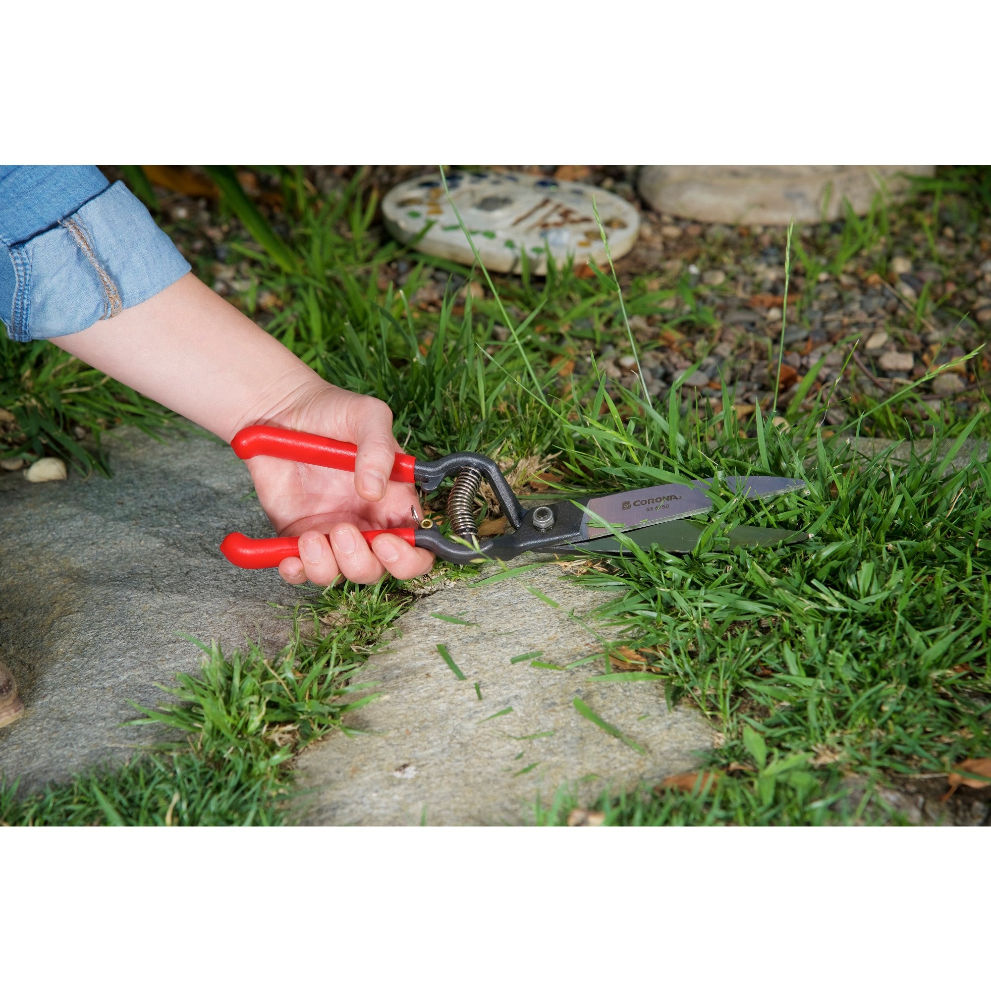 ClassicCUT® Sod Cutter and Grass Shears