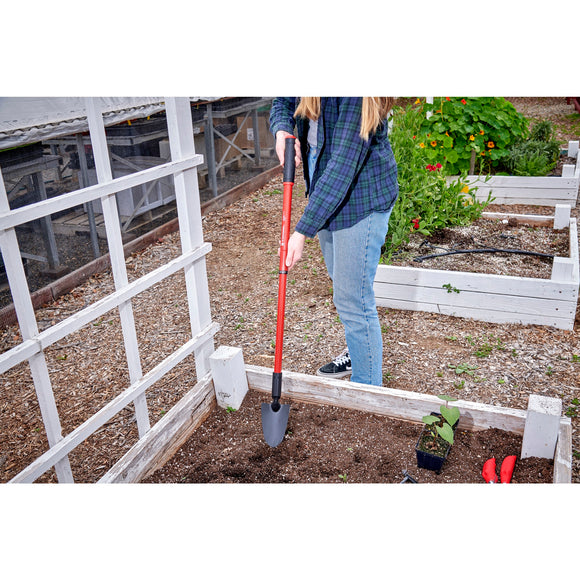 ExtendaHANDLE Trowel