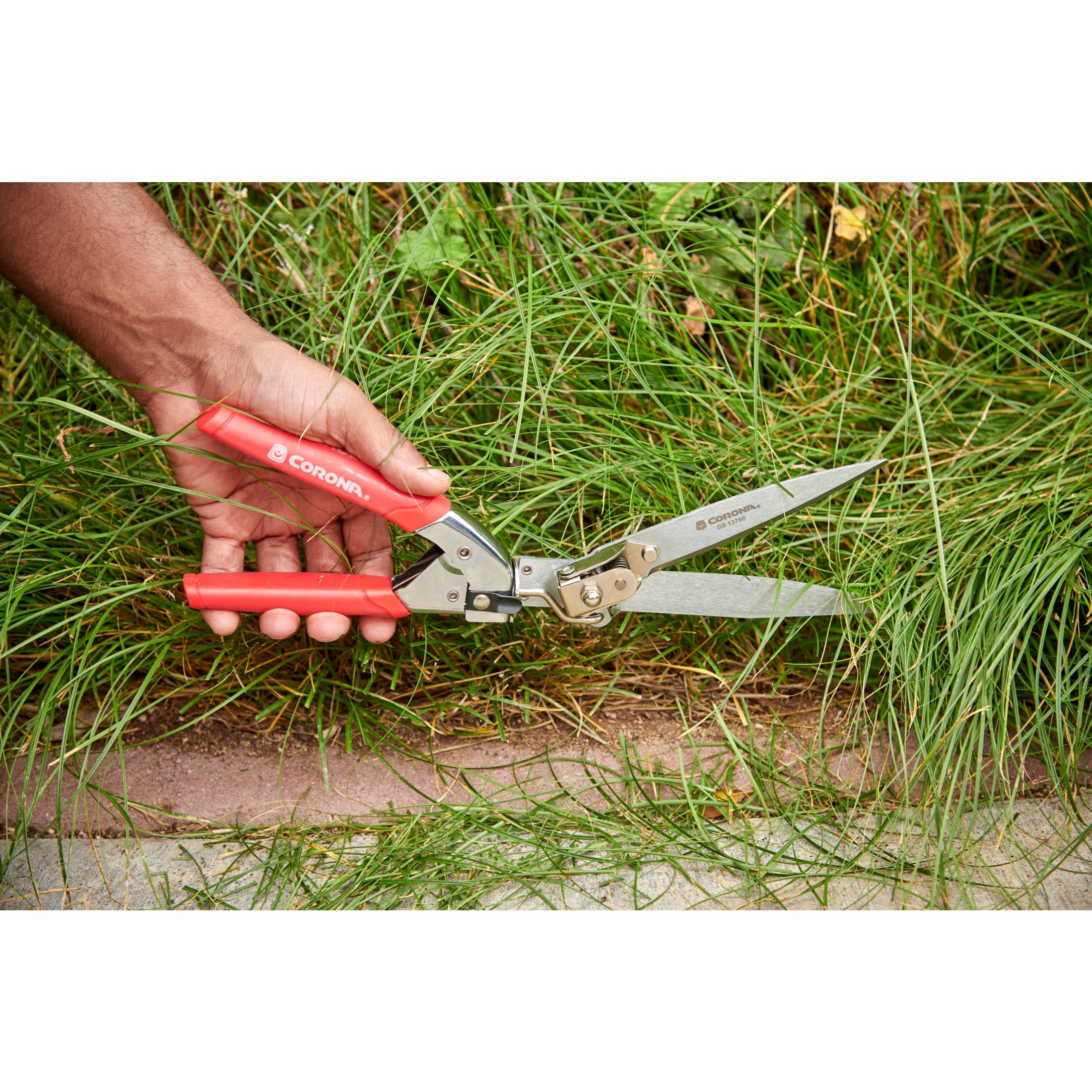 ComfortGEL® Grass Shears | Corona Clipper Inc.