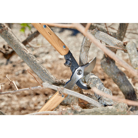 Hickory Handle ClassicCUT® Bypass Lopper, 32 in., 2-1/4 in. Cut Capacity